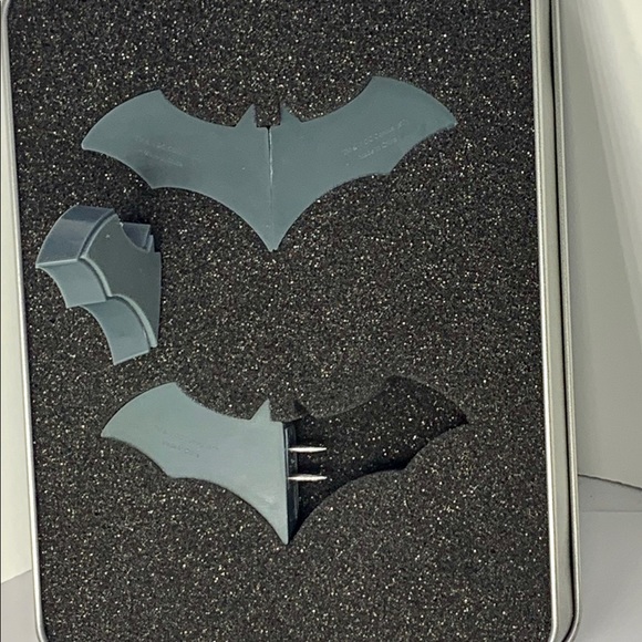 Push Pins Cool Design Light, Exclusive Gift Item - Picture 6 of 7